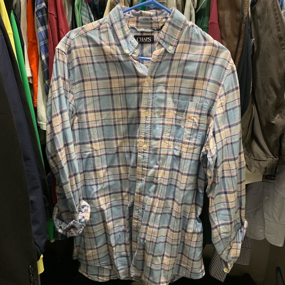 Men’s button up. Medium.